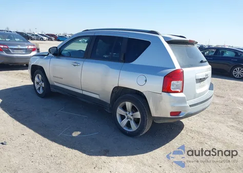 2012 Jeep Compass Sport z USA, uszkodzony, nr VIN 1C4NJCBA7CD647275